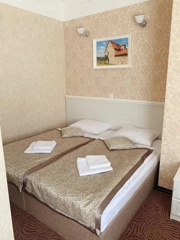 КОРОНА