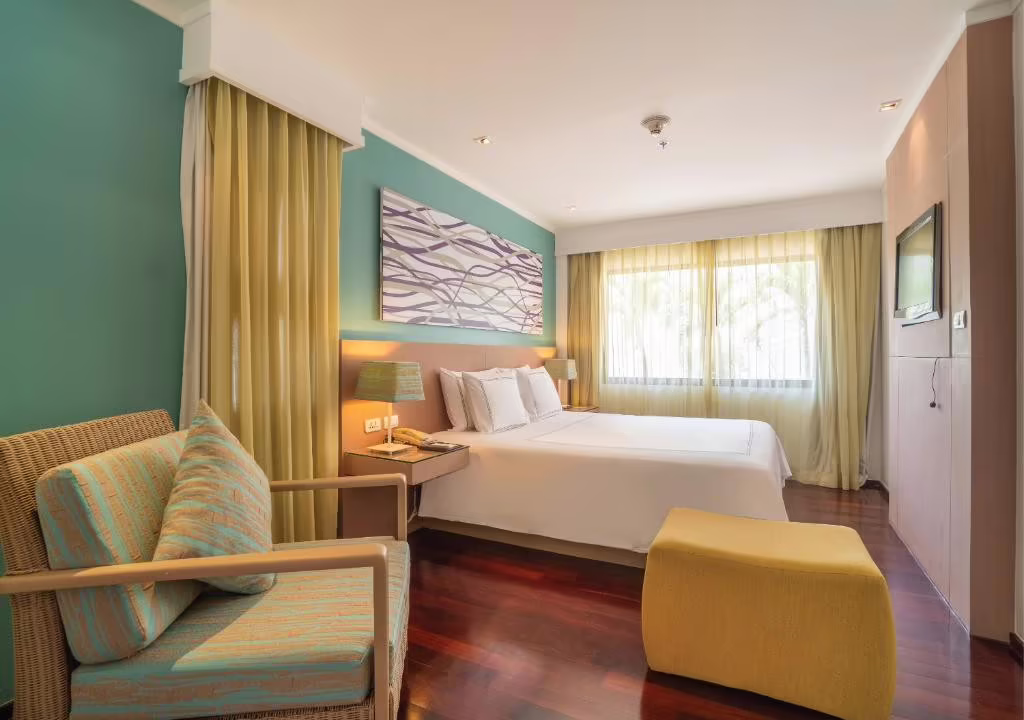 RADISSON RESORT & SUITES PHUKET (EX. SWISSOTEL SUITES PHUKET KAMALA BEACH)