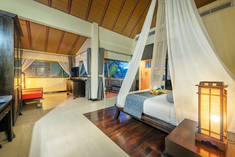 emerald suite