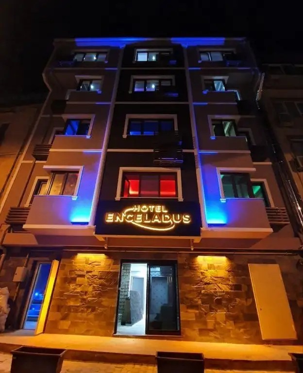 ENCELADUS HOTEL