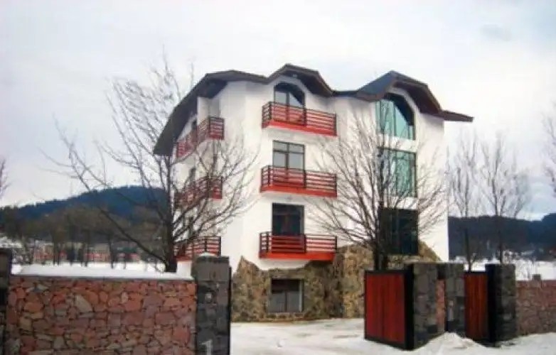 ELITE HOUSE
