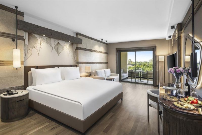 1 bedroom suite golf view