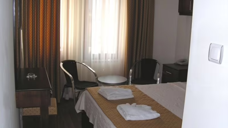 BABADAN HOTEL AND APARTMENTS