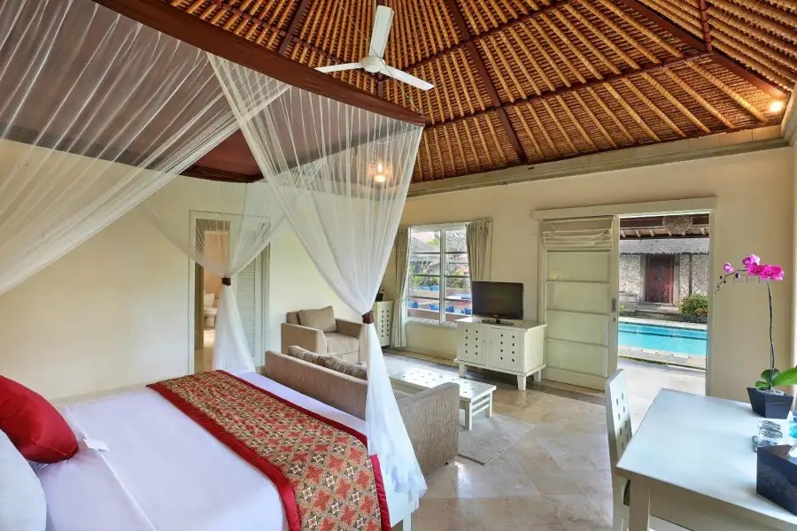 THE CLUB VILLAS