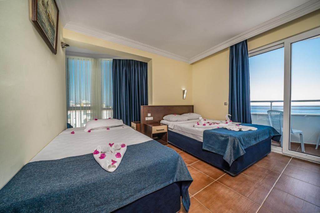 ARSI BLUE BEACH HOTEL (EX. KEMALHAN BEACH)