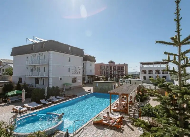 BOTANIC CLUB HOTEL (БОТАНИК КЛАБ)
