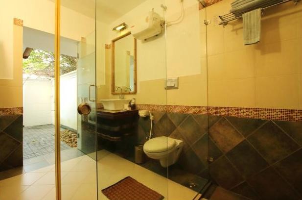 RAJAH BEACH RESORT